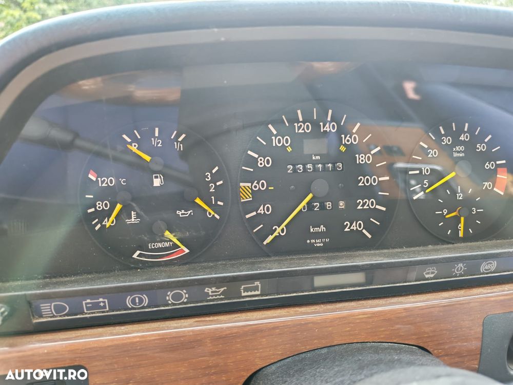 Mercedes-Benz W126 - 8