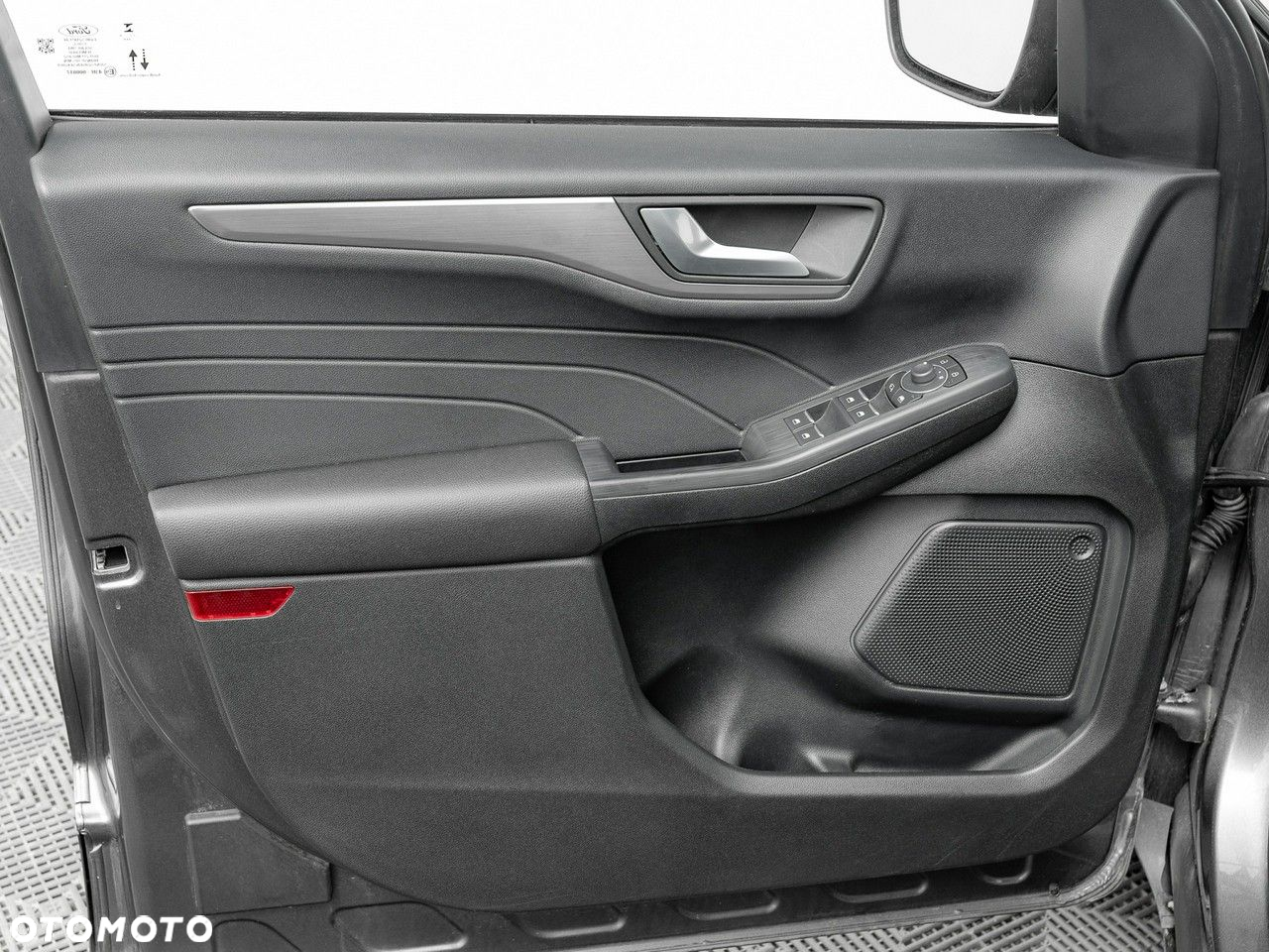 Ford Kuga 1.5 EcoBoost FWD Titanium - 13