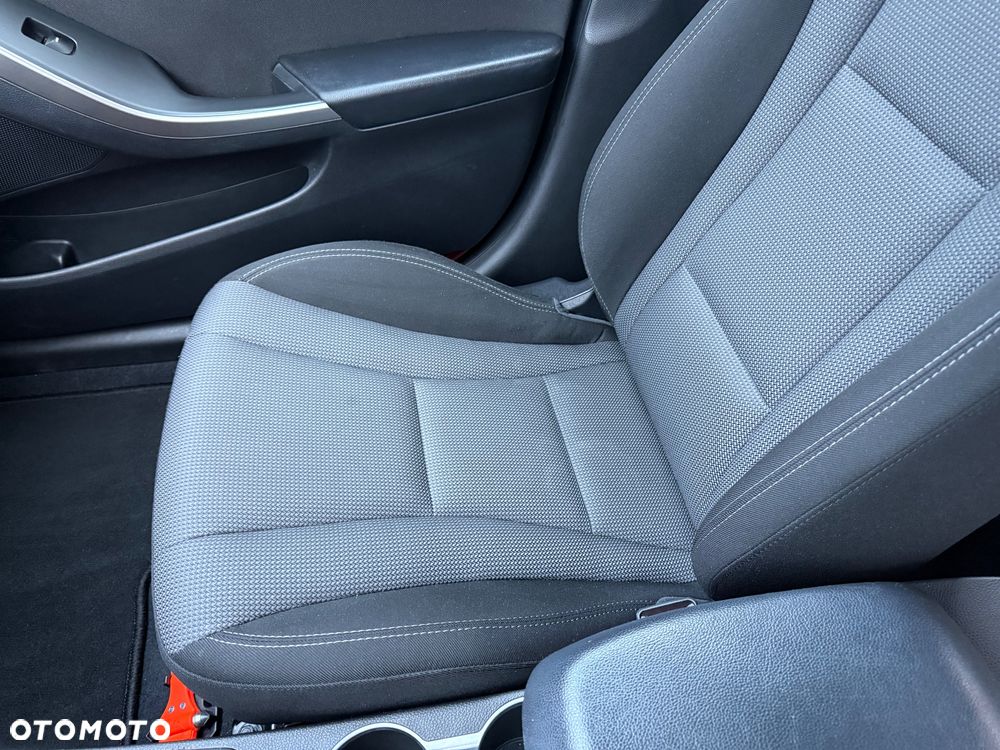 Hyundai i30 blue 1.6 GDI YES Gold - 31