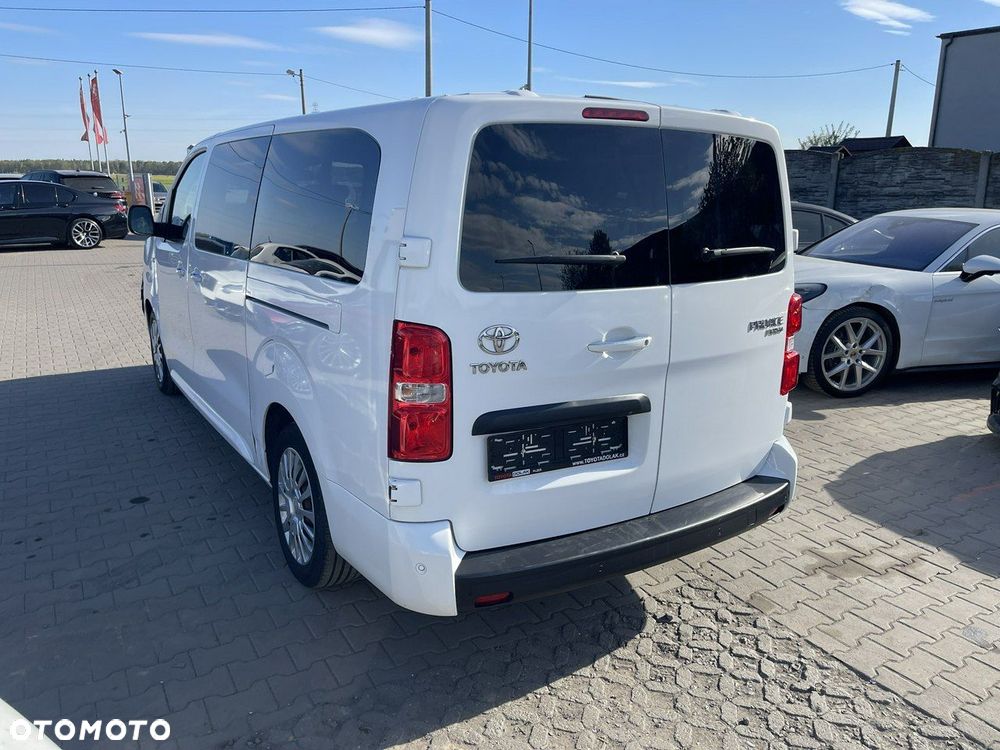 Toyota Proace Verso 2,0-l-D-4D L2 (8-Si.) Autm Family Comfort - 4
