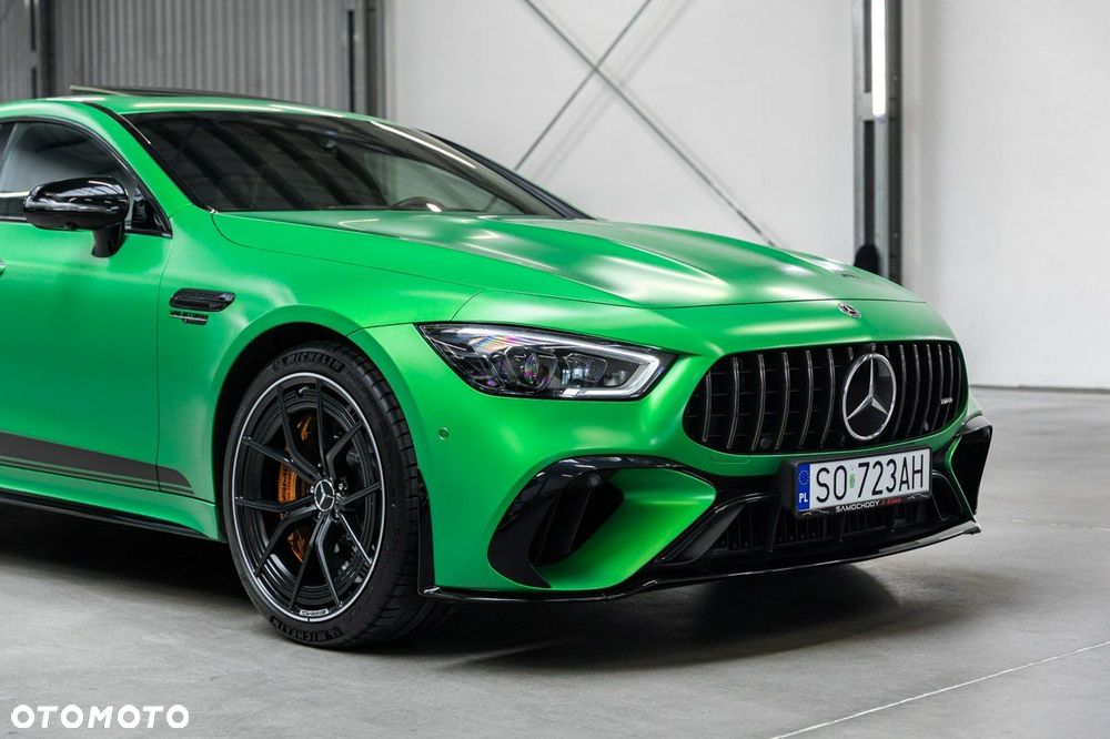 Mercedes-Benz AMG GT - 15
