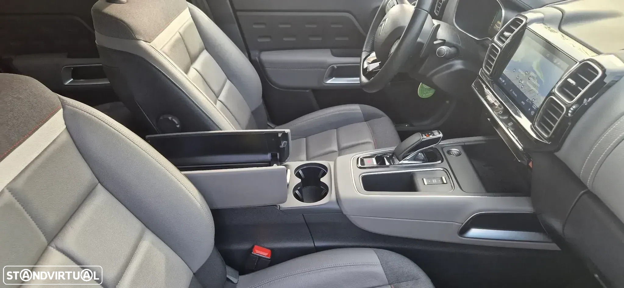 Citroën C5 Aircross 1.6 Hybrid Shine e-EAT8 - 8