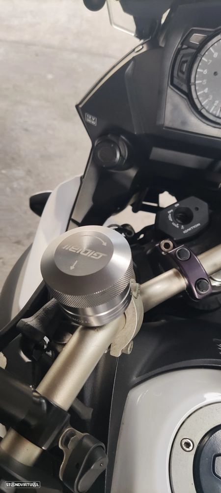 Suzuki DL V Strom xt - 6