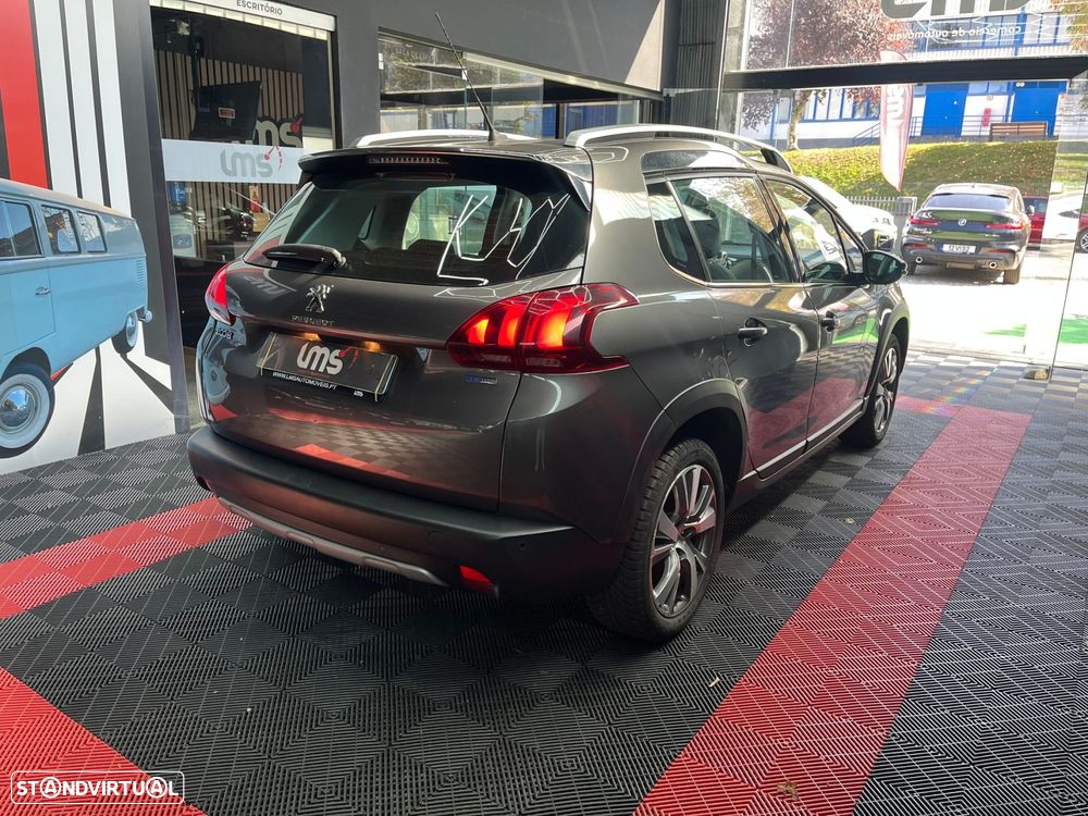 Peugeot 2008 1.2 PureTech Allure EAT6 - 6