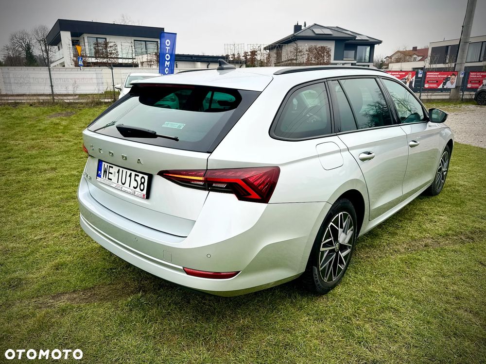 Skoda Octavia 2.0 TDI Ambition DSG - 11
