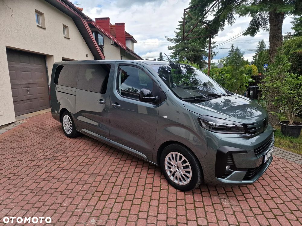 Peugeot Traveller 2.0 BlueHDi Long Business EAT8 - 1