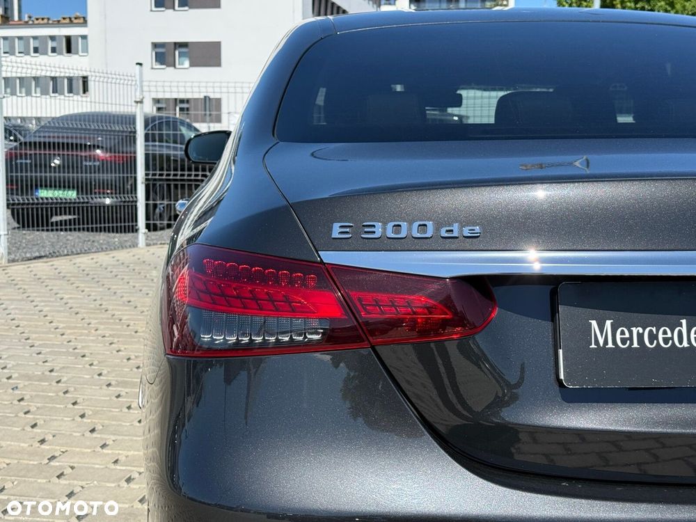 Mercedes-Benz Klasa E - 15