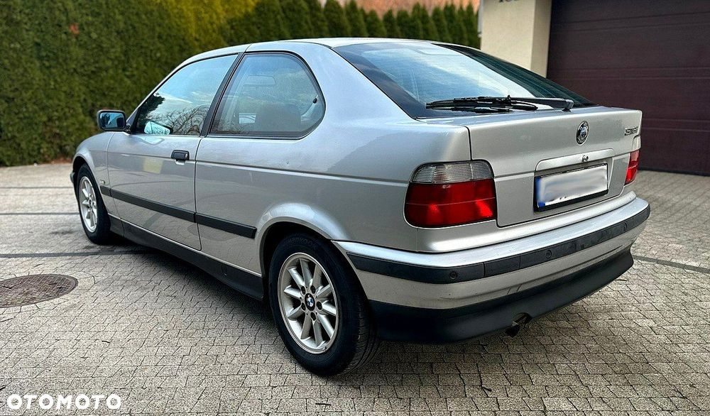 BMW Seria 3 316i - 3