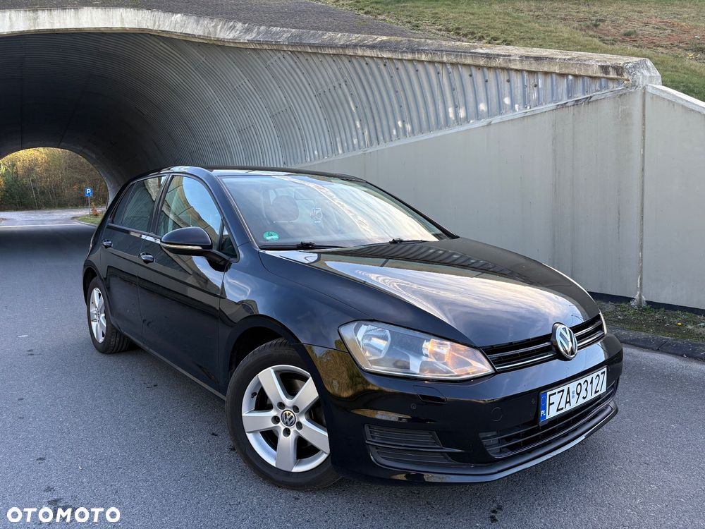 Volkswagen Golf 1.6 TDI BlueMotion Technology Comfortline - 11