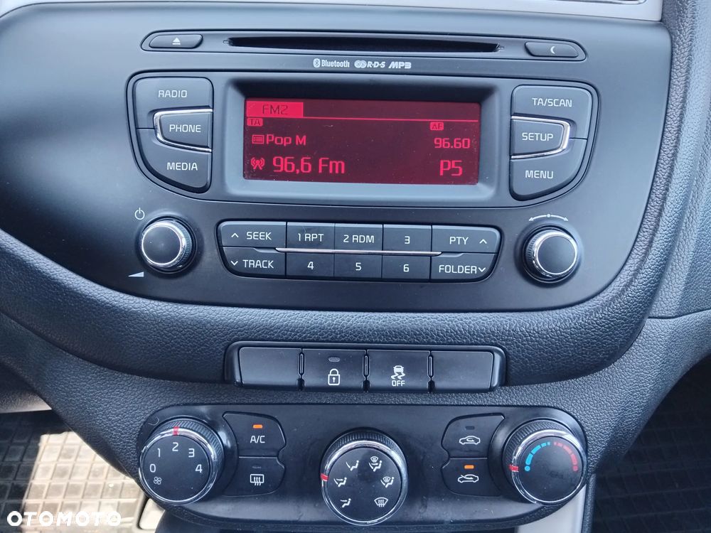 Kia Ceed 1.4 M - 11