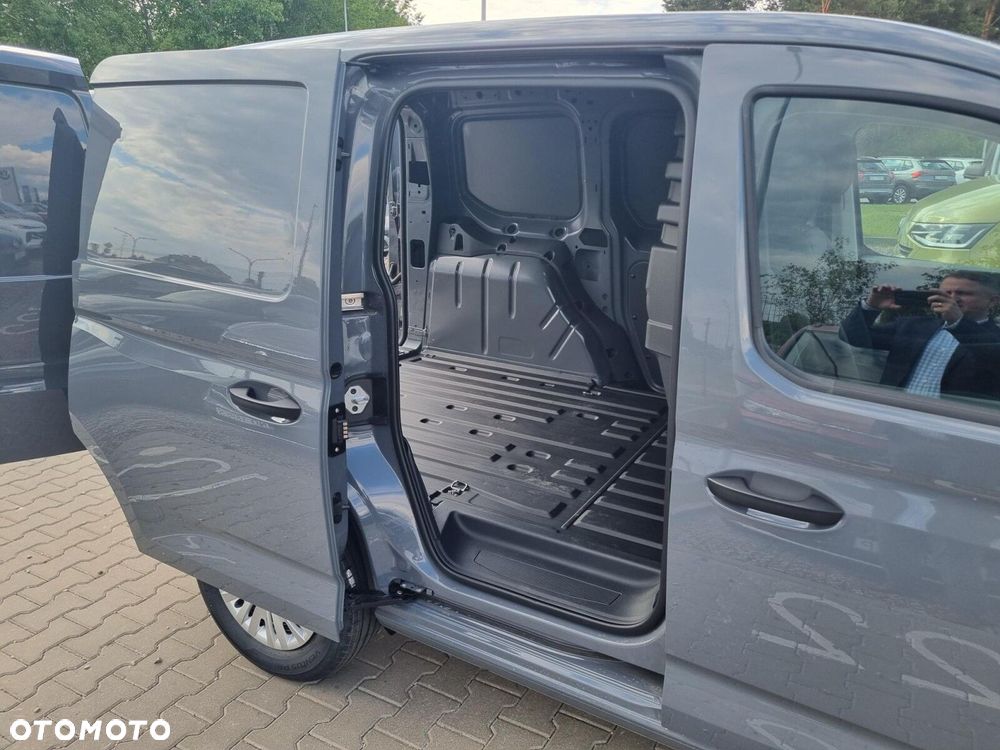 Volkswagen Caddy - 8