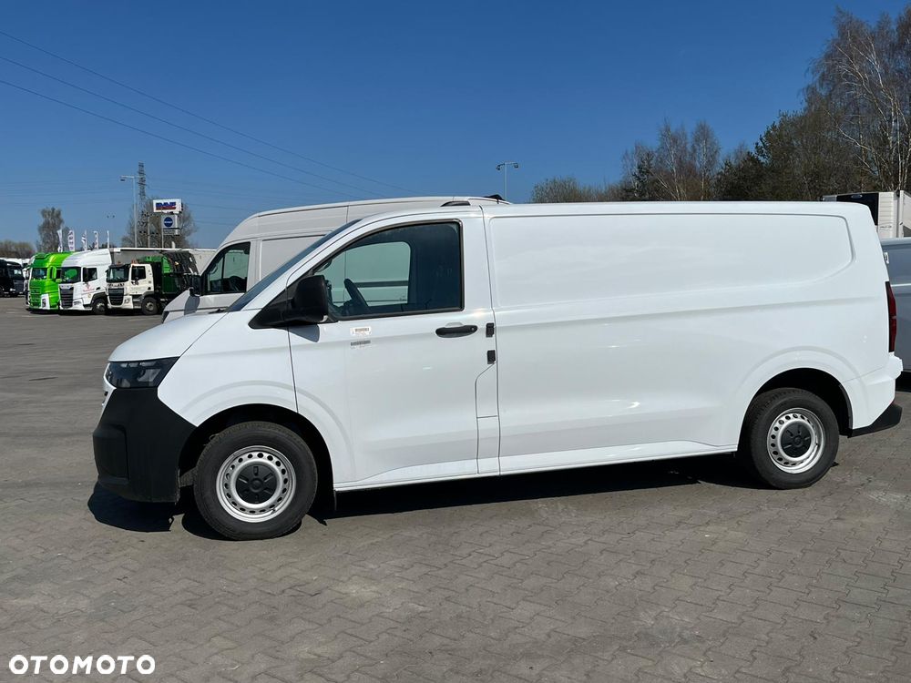 Volkswagen Transporter FURGON T7 - 8