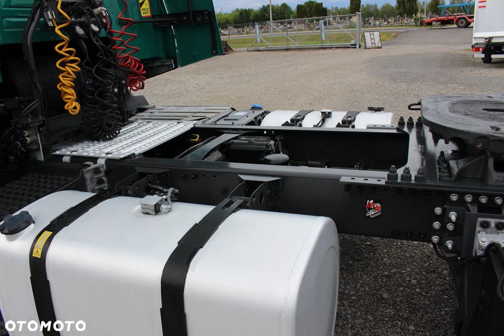 Renault T440 *13L* /2 ZBIORNIKI/ OPONY 80% /ACC / BL.MOSTU / Euro 6 /*SERWIS FR*/ STAN IDEALNY / - 19