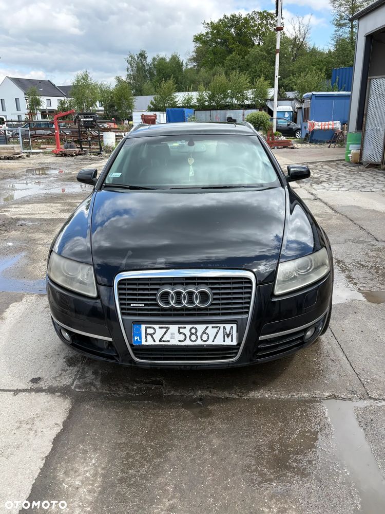 Audi A6 Avant - 1