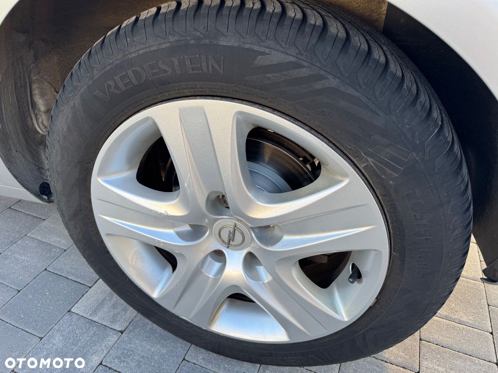 Opel Zafira 1.8 Enjoy - 18