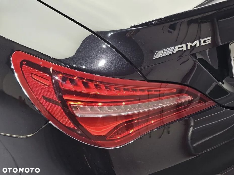 Mercedes-Benz CLA AMG 45 4Matic AMG Speedshift DCT 7G AMG Night Edition - 24