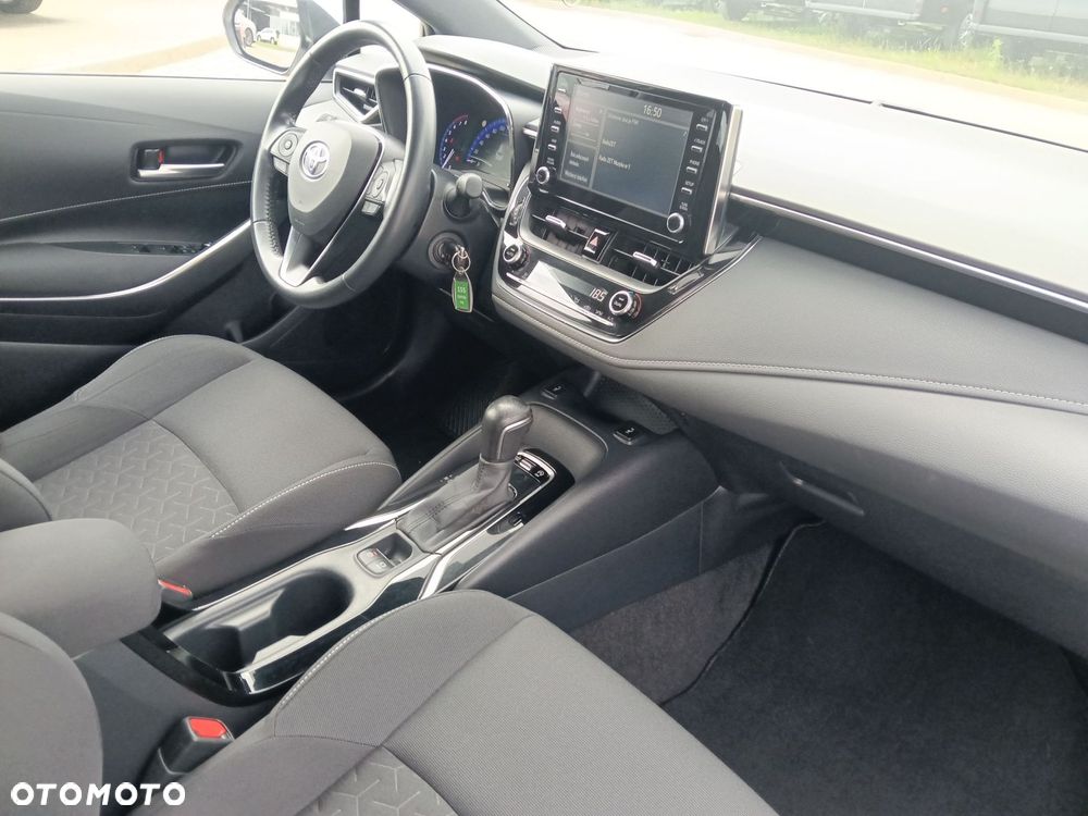 Toyota Corolla - 11