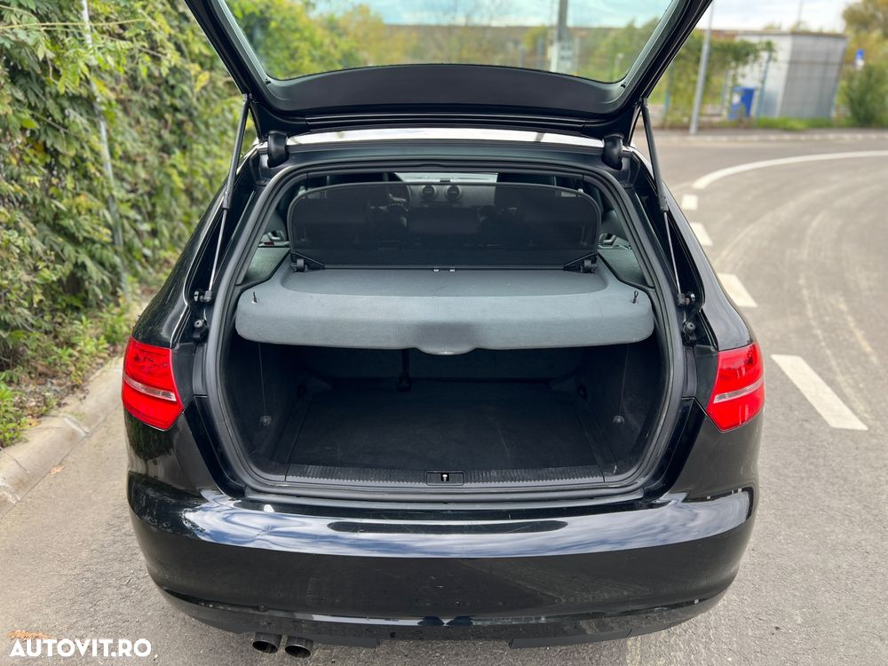 Audi A3 2.0 TDI Sportback DPF S line Sportpaket - 12
