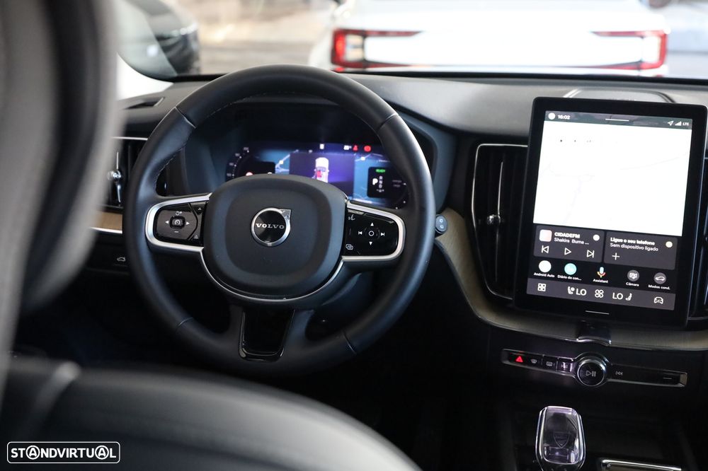 Volvo XC 60 2.0 T6 PHEV Plus Bright - 14
