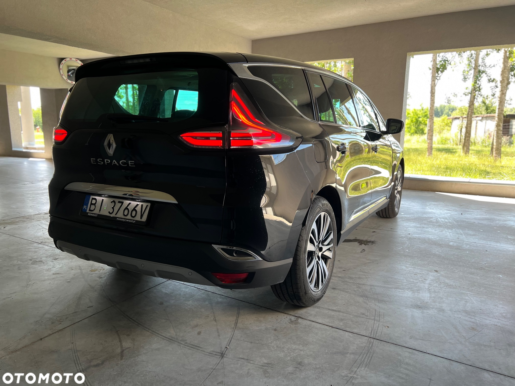 Renault Espace 1.6 TCE Initiale Paris EDC 7os - 5