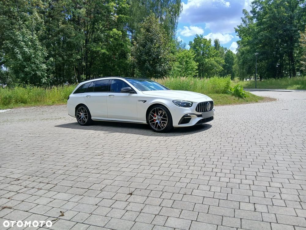 Mercedes-Benz Klasa E AMG 63 S 4Matic+ AMG Speedshift MCT-9G - 16