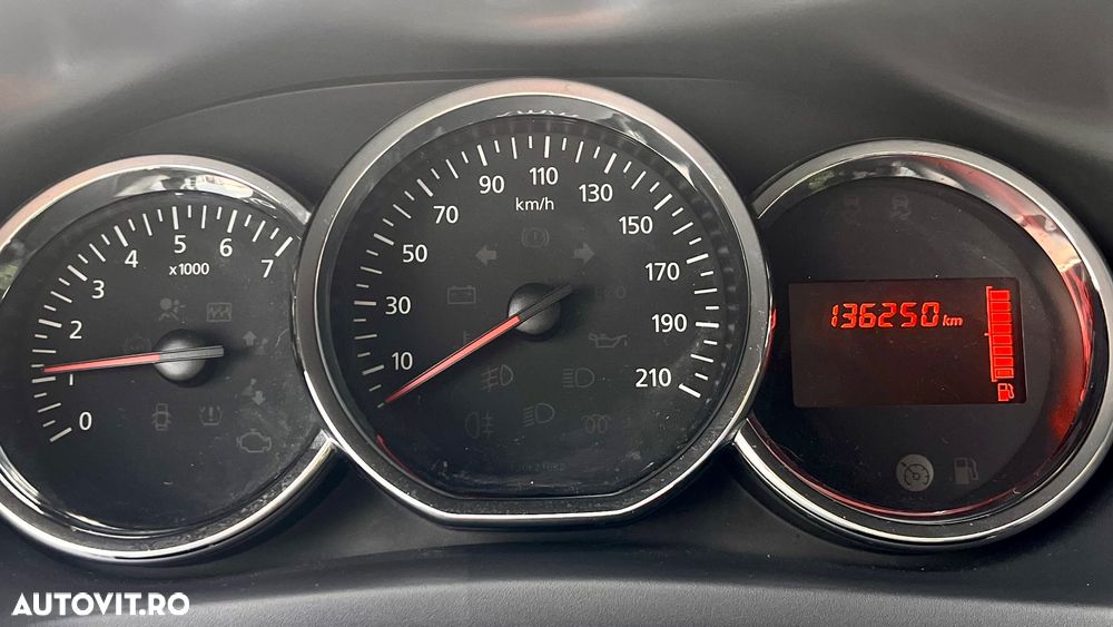 Dacia Logan 1.2 Laureate - 11