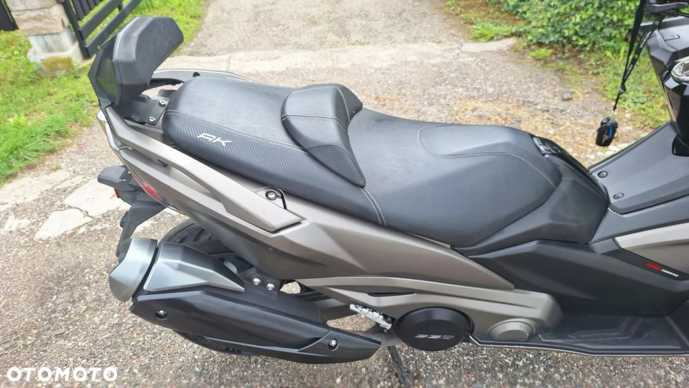 Kymco AK 550 - 18