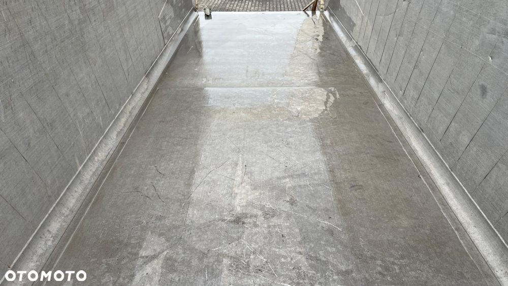 Schmitz Cargobull SGF S3 - 27