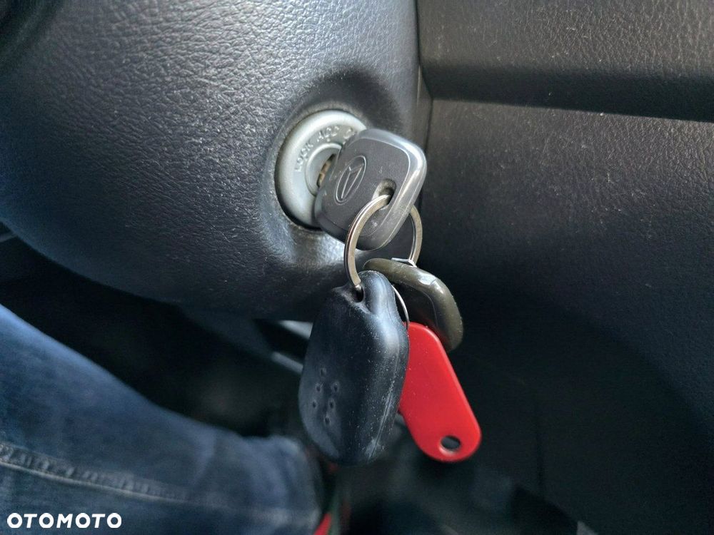 Daihatsu Materia 1.5 black edition - 11