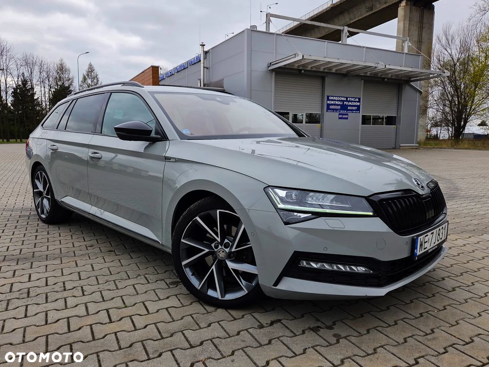 Skoda Superb 2.0 TDI SCR Sportline DSG - 21