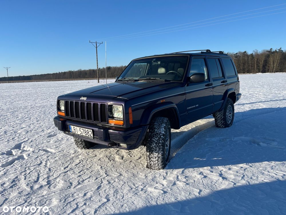 Jeep Cherokee - 5