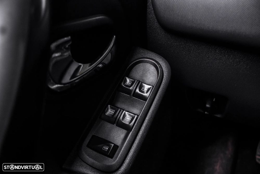 Dacia Duster 1.5 dCi Prestige - 16