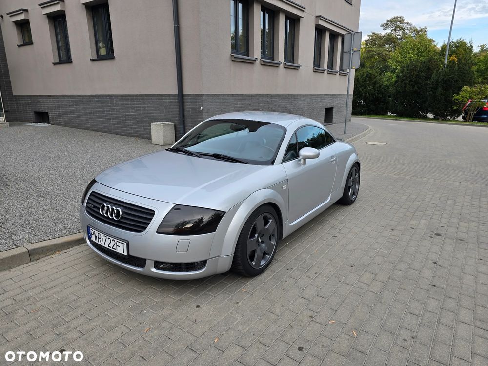 Audi TT Coupé 1.8T Quattro - 25