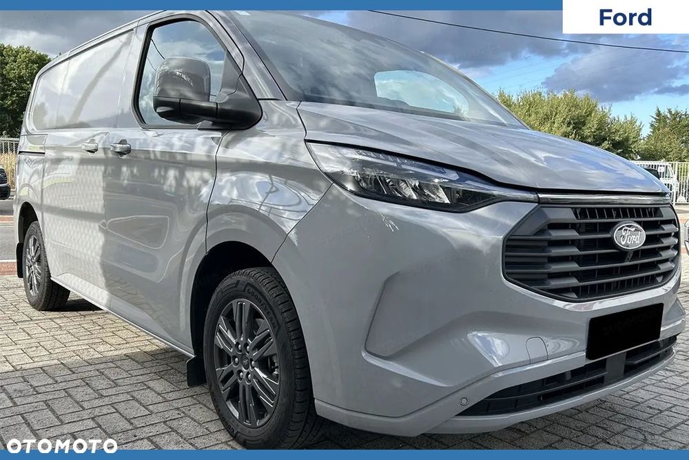 Ford Transit Custom 320 L1H1 Limited 2.0 150KM - 2