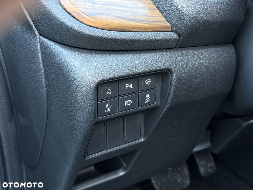 Honda CR-V 1.5 Lifestyle (Honda Connect+ / 7 os.) CVT - 19