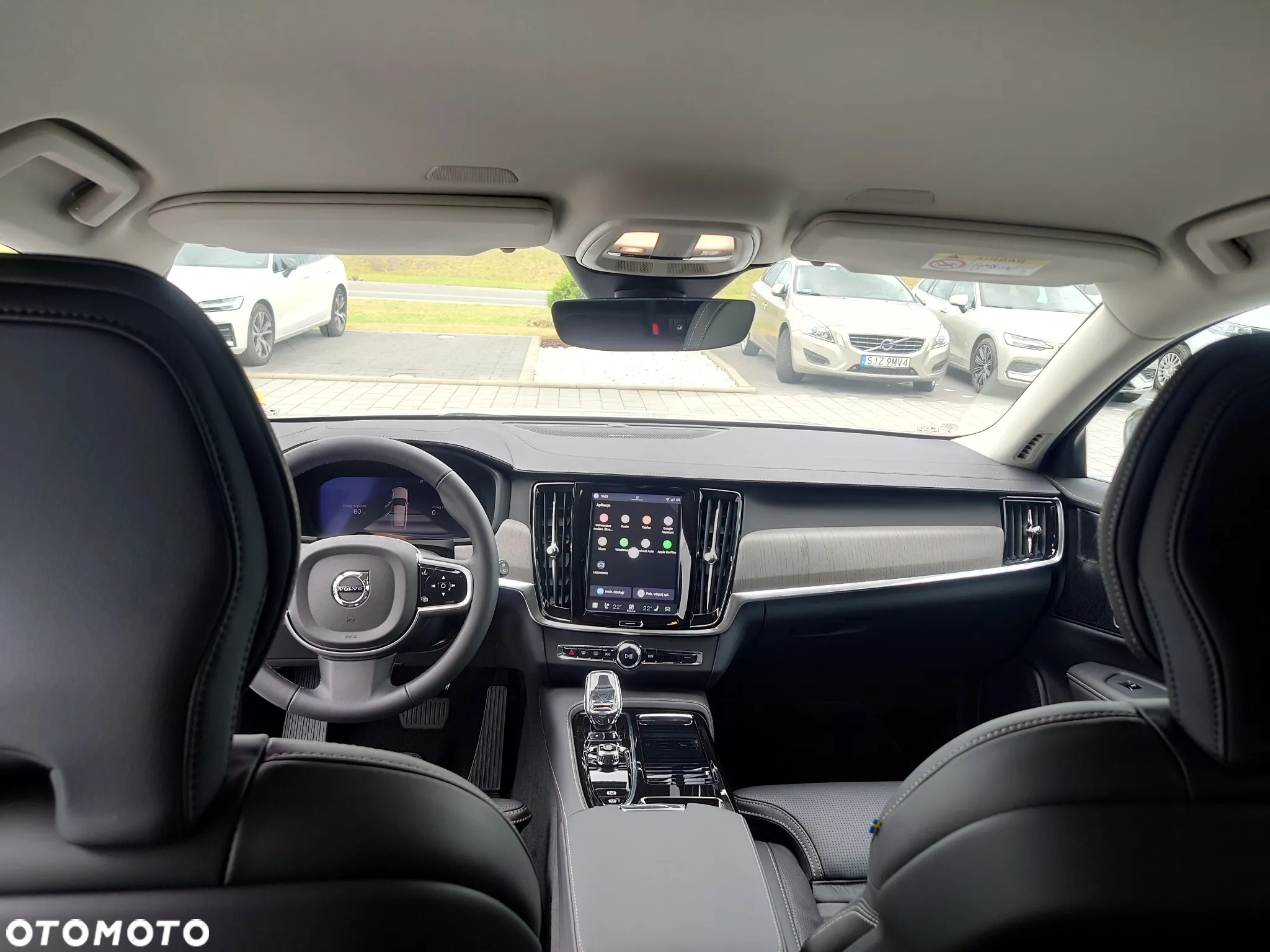Volvo V90 T6 AWD Plug-In Hybrid Plus Dark - 11