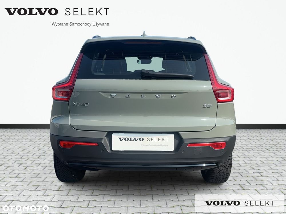 Volvo XC 40 - 7