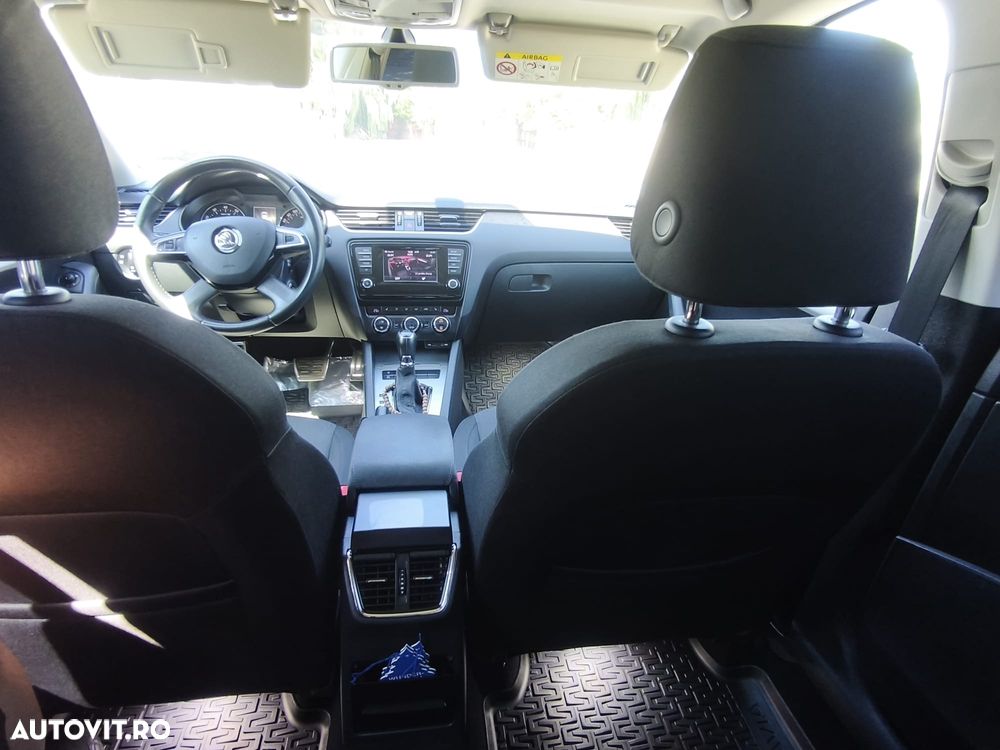 Skoda Octavia 1.8 TSI DSG Ambition - 20
