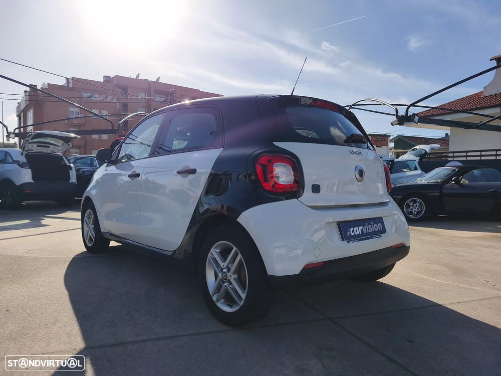 Smart ForFour EQ passion - 4