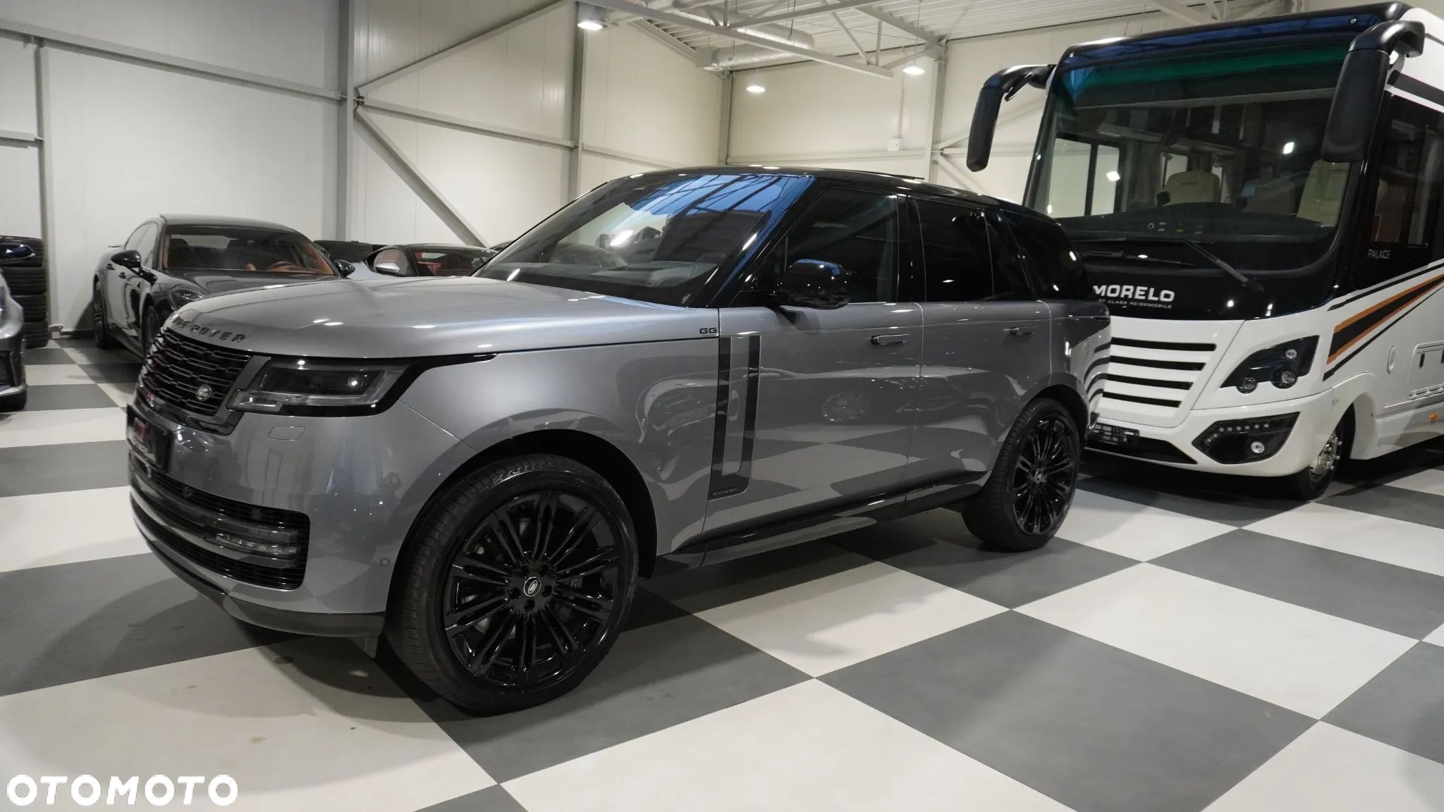 Land Rover Range Rover 4.4 V8 P535 Autobiography - 1