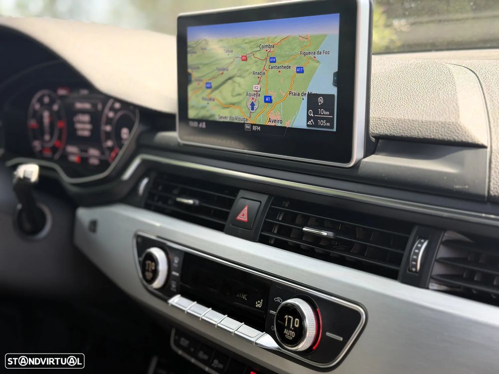 Audi A4 Avant 2.0 TDI DPF S line Sport Pack - 24