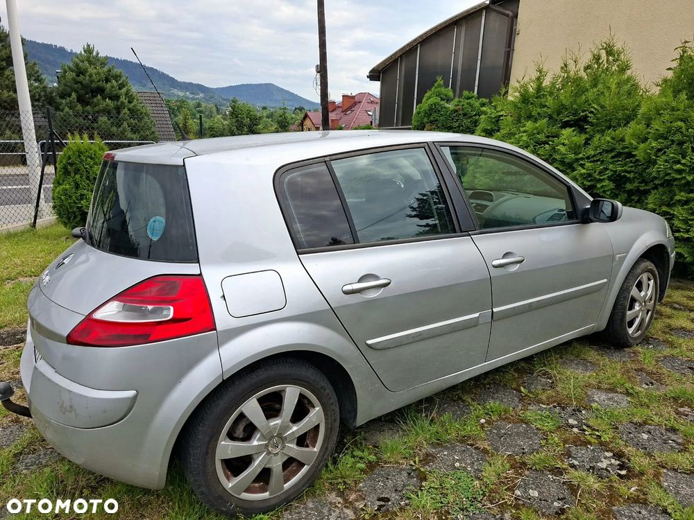 Renault Megane 1.4 16V Alize - 10