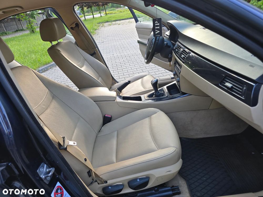 BMW Seria 3 - 15
