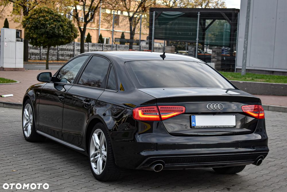 Audi A4 Limousine 3.0 TDI DPF quattro S tronic S line Sportpaket - 26
