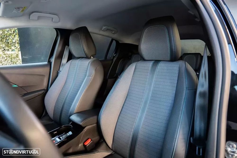 Peugeot e-208 50 kWh Allure Pack - 37