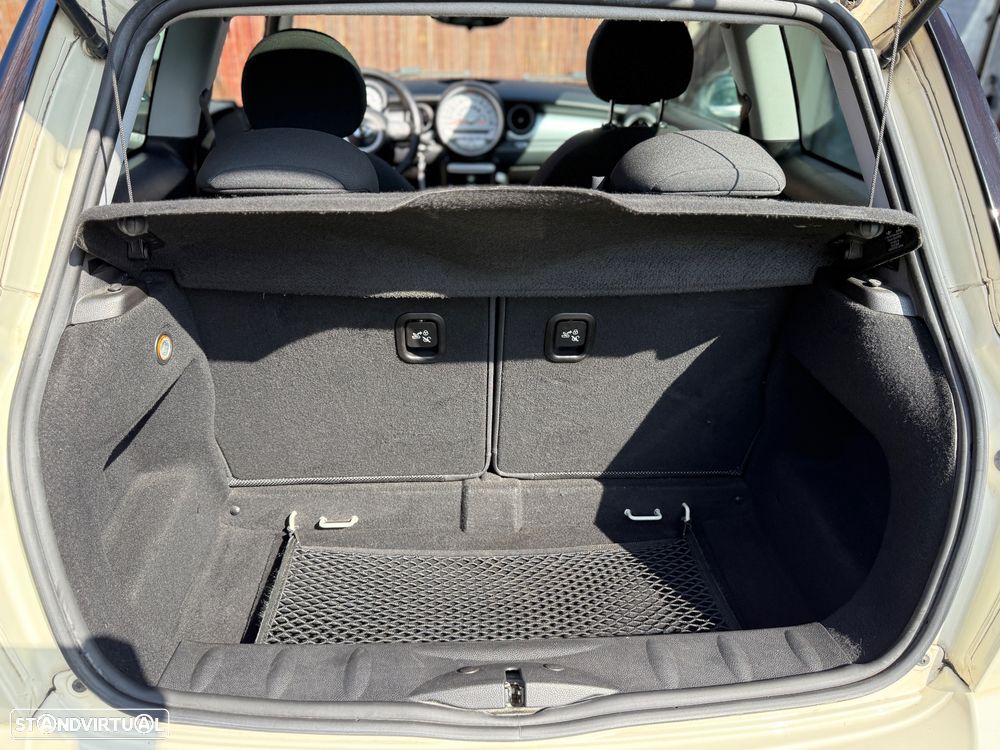 MINI 3 Portas One - 12