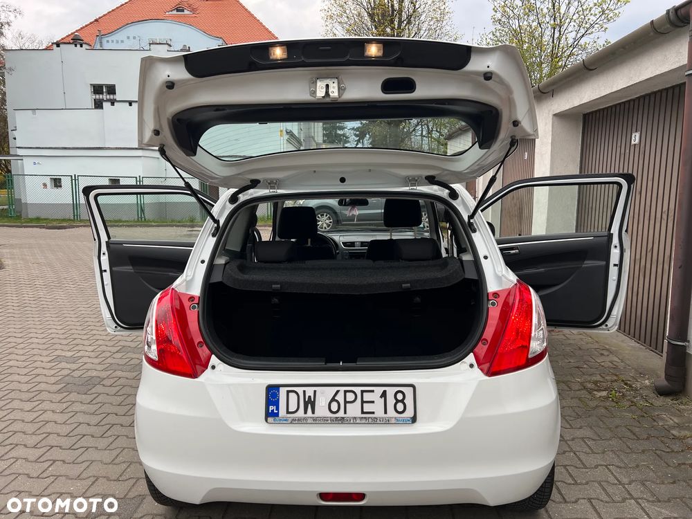 Suzuki Swift 1.2 Club - 8
