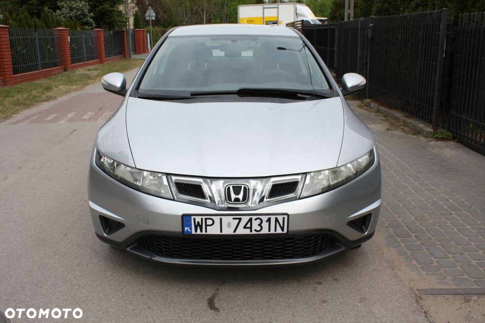Honda Civic 1.8 Comfort - 1