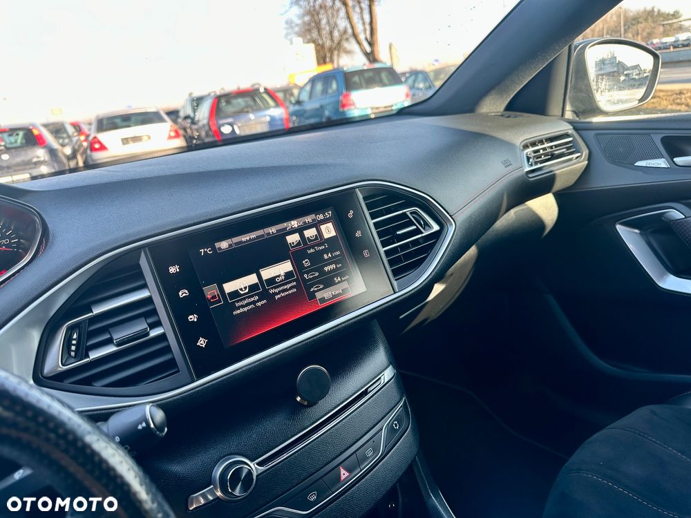 Peugeot 308 GTi by Sport - 16