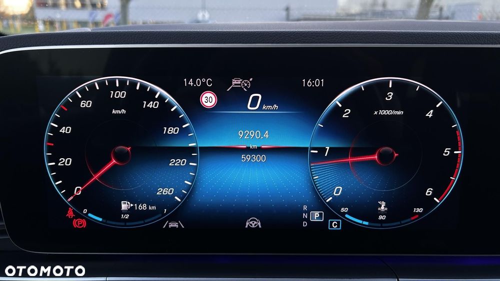 Mercedes-Benz GLE 300 d 4-Matic - 17